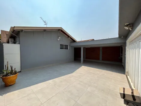 Alugar Casa / Padrão em Ribeirão Preto. apenas R$ 650.000,00