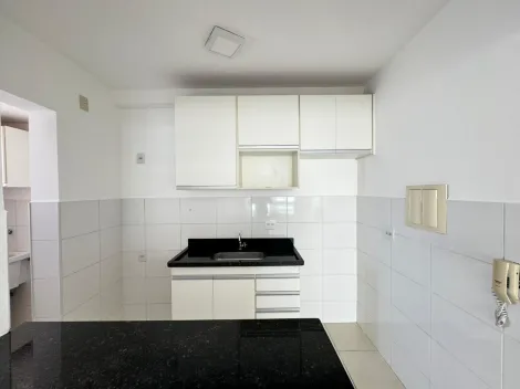 Alugar Apartamento / Padrão em Ribeirão Preto R$ 1.480,00 - Foto 6