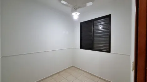 Alugar Apartamento / Padrão em Ribeirão Preto R$ 1.700,00 - Foto 13