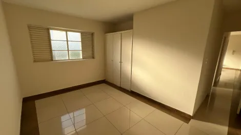 Alugar Apartamento / Padrão em Ribeirão Preto R$ 740,00 - Foto 12