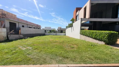 imagem 1 - Terreno a Venda em Condomínio Fechado, 376 m², Vila do Golfe imagem 1 - Terreno a Venda em Condomínio Fechado, 376 m², Vila do Golfe