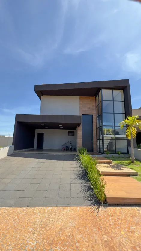imagem 1 - À Venda, Casa Sobrado, 3 Quartos Suíte, 226m², R$ 1.350.000,00 imagem 1 - À Venda, Casa Sobrado, 3 Quartos Suíte, 226m², R$ 1.350.000,00