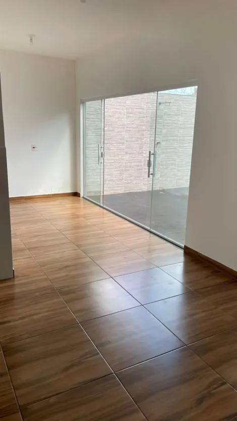 imagem 5 - Casa 2 Suítes com Piscina e Churrasqueira imagem 5 - Casa 2 Suítes com Piscina e Churrasqueira