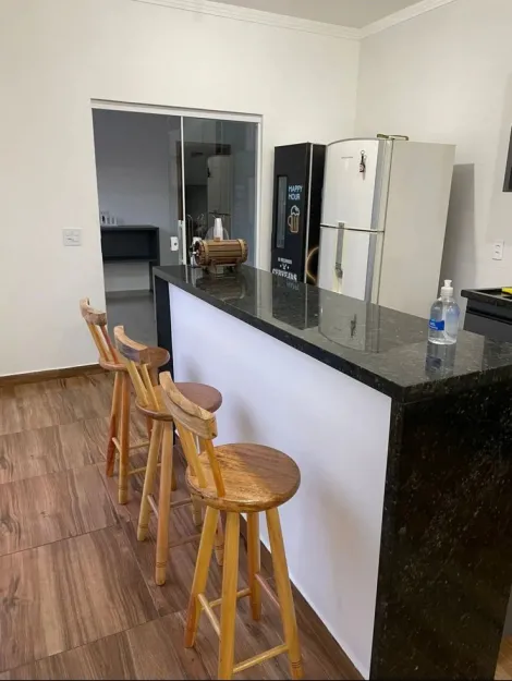 imagem 2 - Casa 2 Suítes com Piscina e Churrasqueira imagem 2 - Casa 2 Suítes com Piscina e Churrasqueira