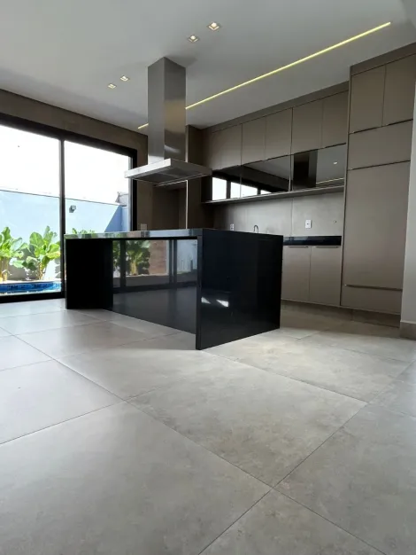 imagem 3 - Casa Nova em Condomínio na Região do Golf, 3 Quartos Suítes, 194m² de Construção, R$ 1.750.000,00 imagem 3 - Casa Nova em Condomínio na Região do Golf, 3 Quartos Suítes, 194m² de Construção, R$ 1.750.000,00