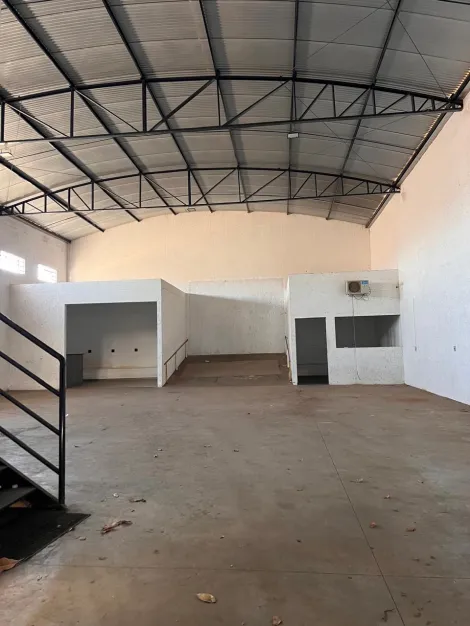 imagem 3 - Galpão Comercial em Batatais, 283 m² imagem 3 - Galpão Comercial em Batatais, 283 m²