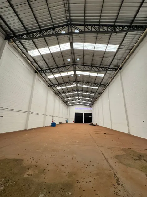imagem 1 - Galpão Comercial 1.240m² disponível para locação imagem 1 - Galpão Comercial 1.240m² disponível para locação